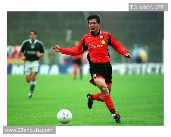 中国足球27号球星是谁 解析该球员的职业生涯与成就 中国足球27号球星是谁 解析该球员的职业生涯与成就