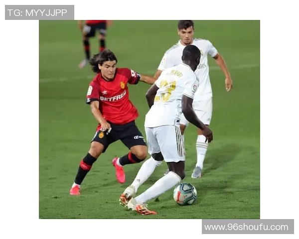 贝拉拉:从天赋少年到足球巨星的成长之路与未来展望 贝拉拉:从天赋少年到足球巨星的成长之路与未来展望